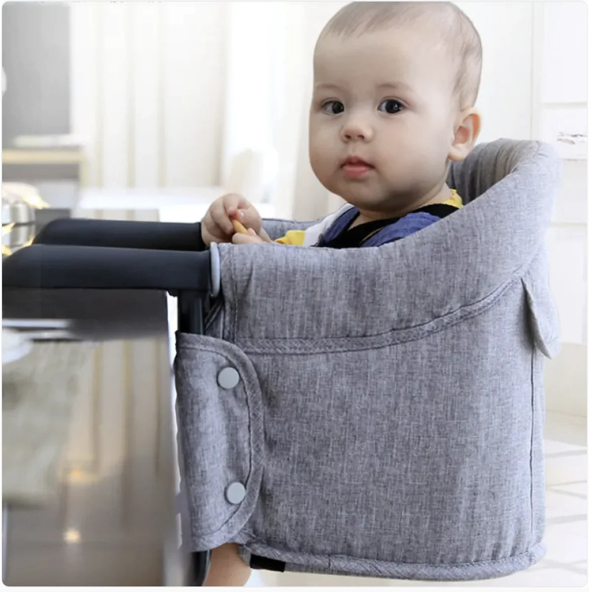 Portable Baby High Chair MOMSSI